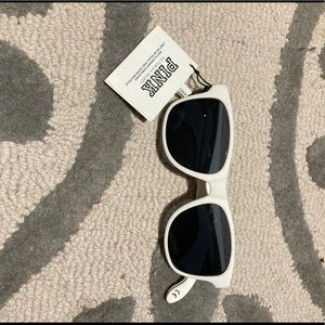 NWT PINK bottle opener sunglasses